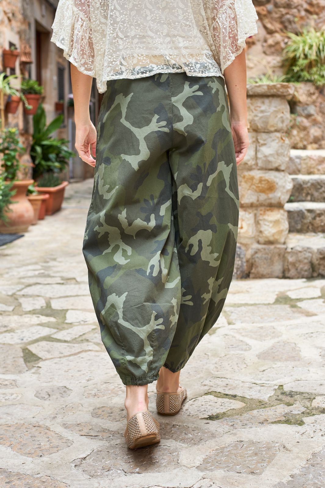 Black Colour - Bcally Balloon Pant 41202 - Army Camouflage