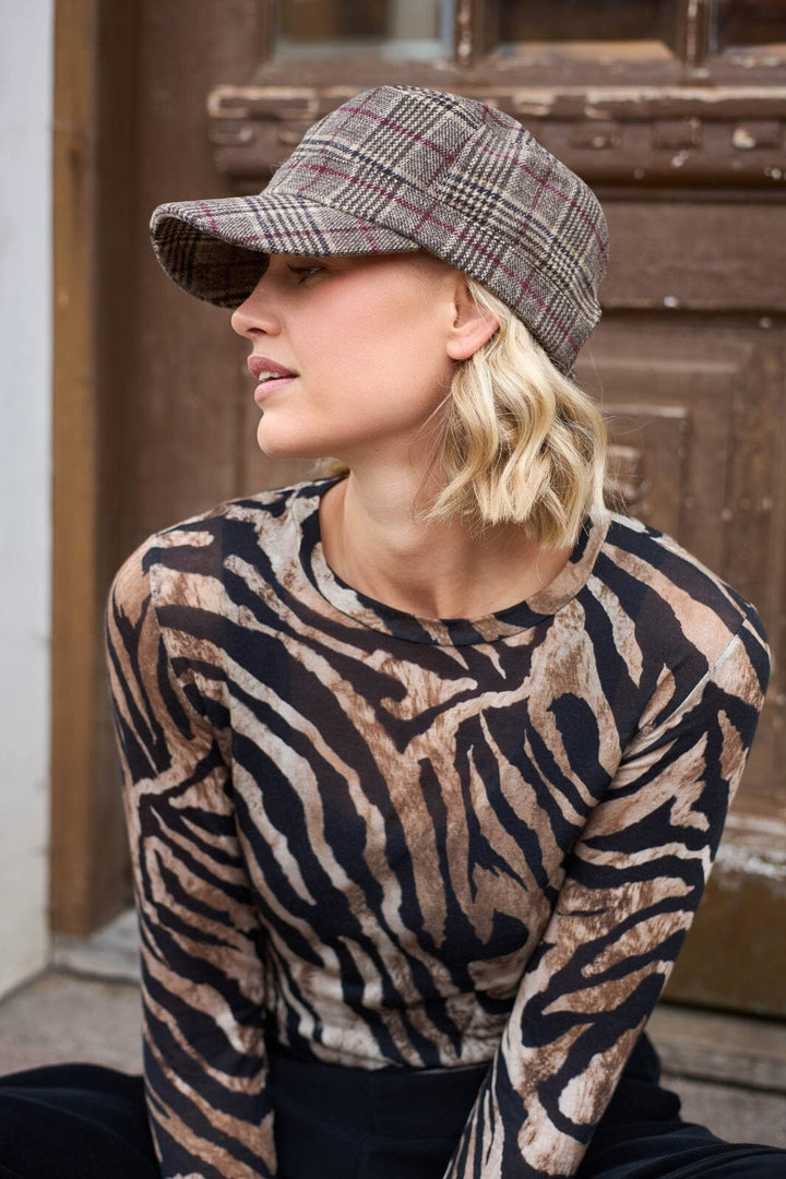 Black Colour - Bcglenna Wool Cap 8068 - Wine