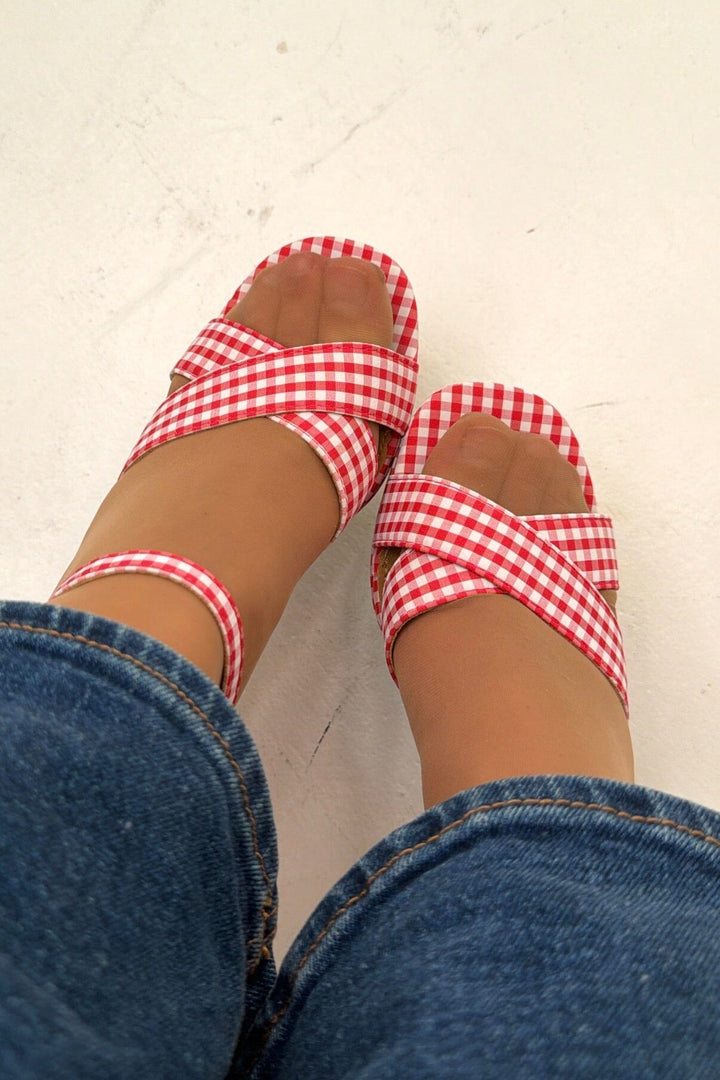 Bloom - Norelle Stiletto - Light Red Stiletter 