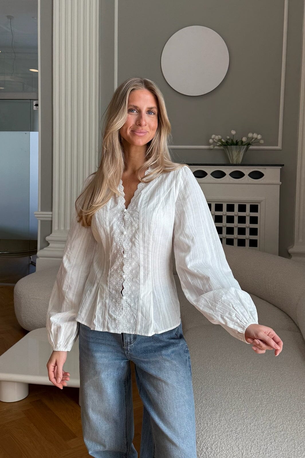 BYIC - Hazelic Shirt A25184 - White Embroidery