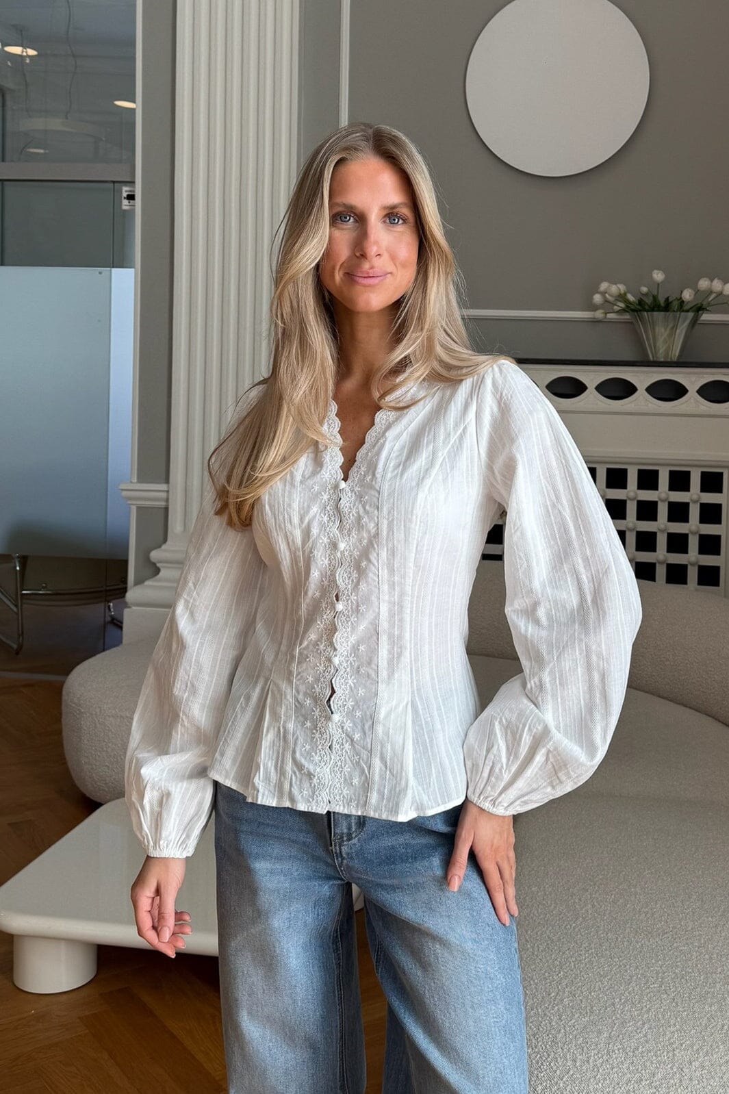 BYIC - Hazelic Shirt A25184 - White Embroidery