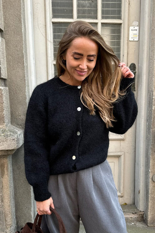 BYIC - Idaic Cardigan - black Black Strikbluser 