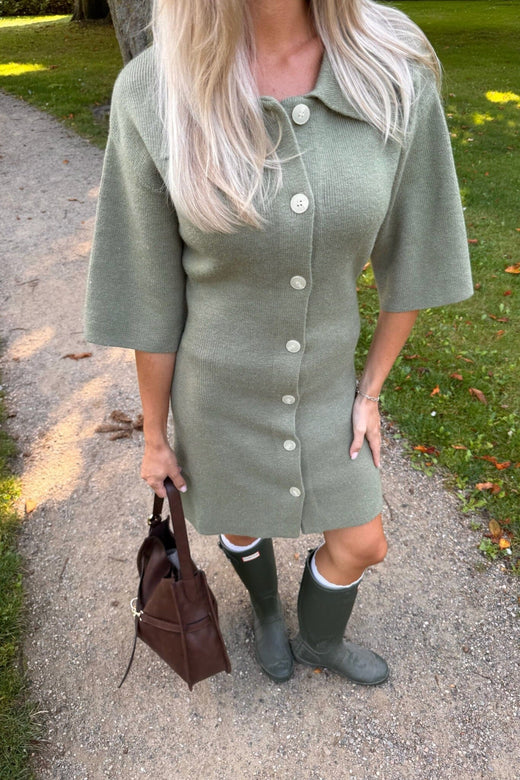 BYIC x Molly&My - Oliviaic Knit Dress H105-1 - Army Green Kjoler 