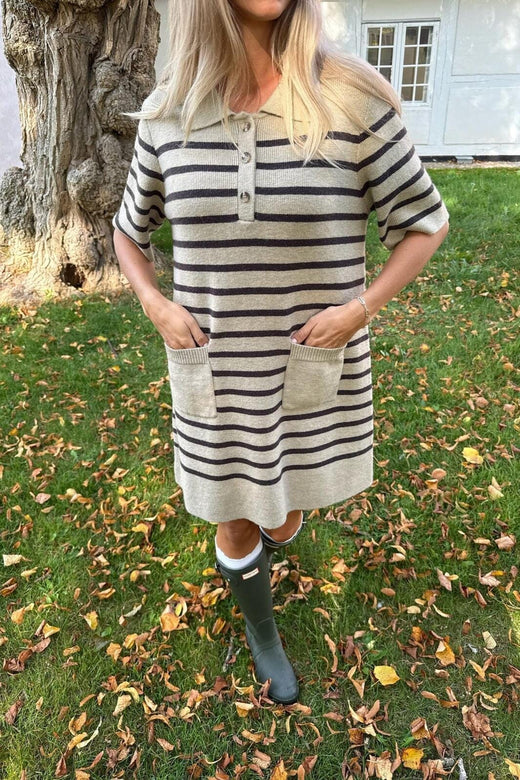 BYIC x Molly&My - Sific Knit Dress H097-3 - Brown Stripes Kjoler 