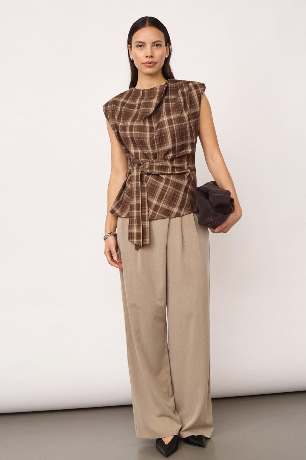 Co´Couture - Dagnycc Check Pleat Top 500070 - 20002 - Brown T-shirts 