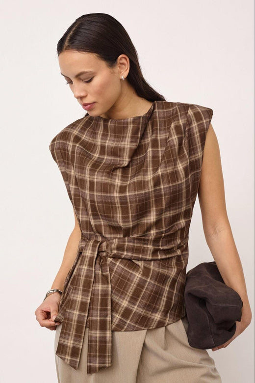 Co´Couture - Dagnycc Check Pleat Top 500070 - 20002 - Brown T-shirts 