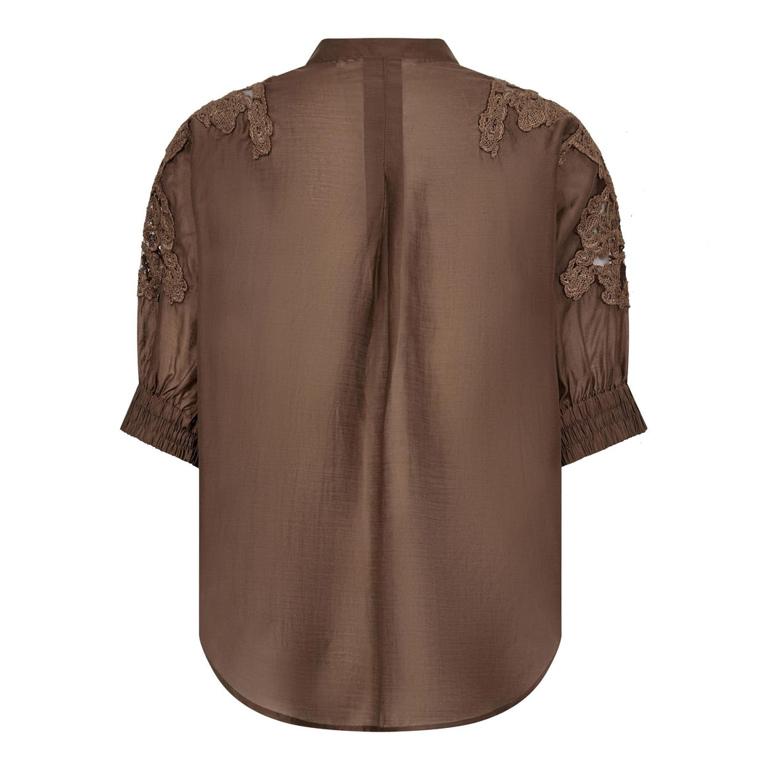 Co´Couture - Kawacc Emb. Ss V-Shirt 500223 - 20003 - Dark Brown Skjorter 