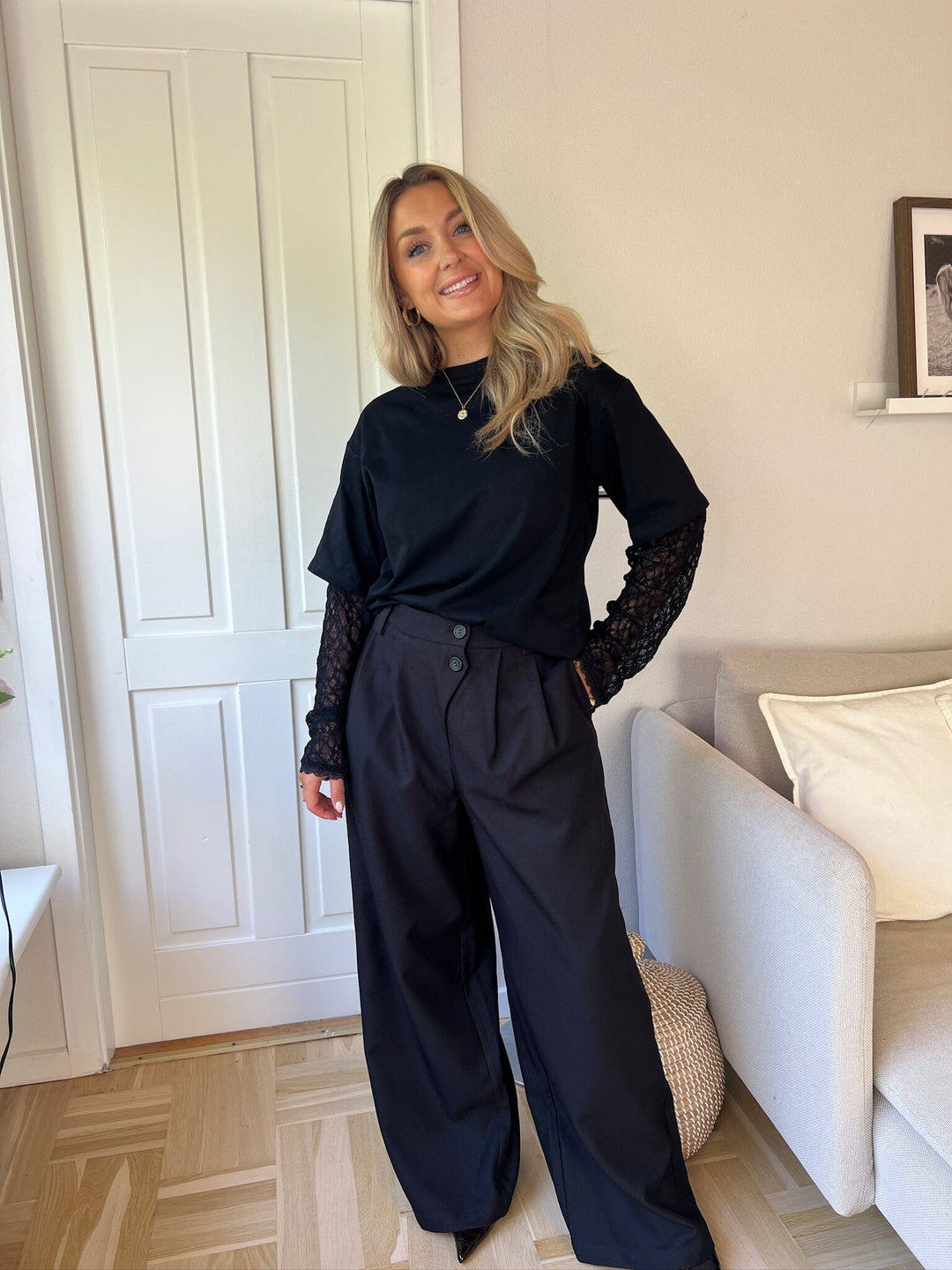 Dear Molly - Karen - Black Toppe 