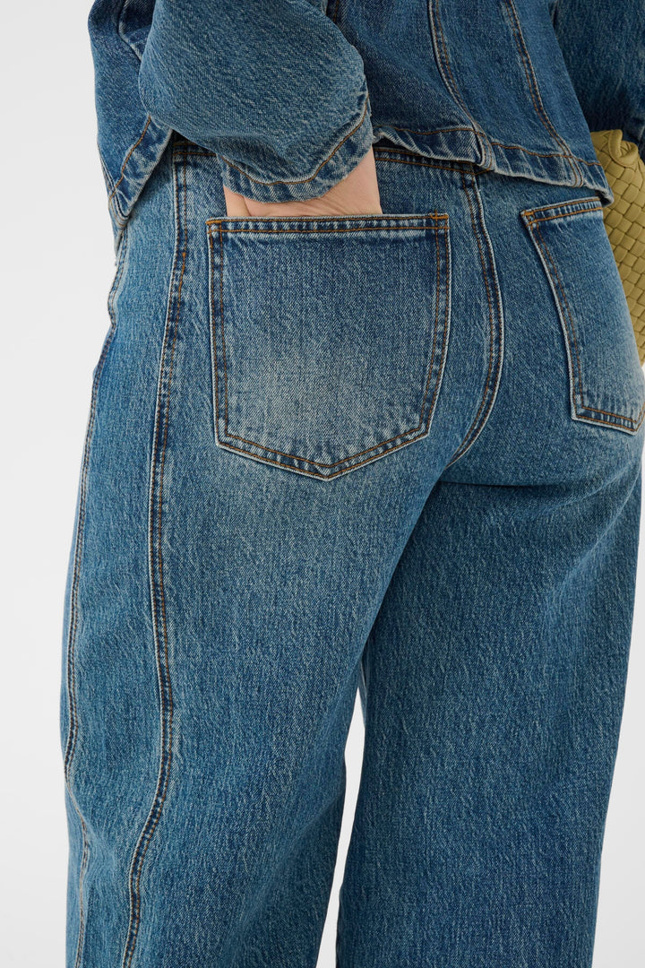 Gestuz - Gzmelu Barrel Jeans 10911344 - 109598 - Classic Mid Blue Wash Jeans 