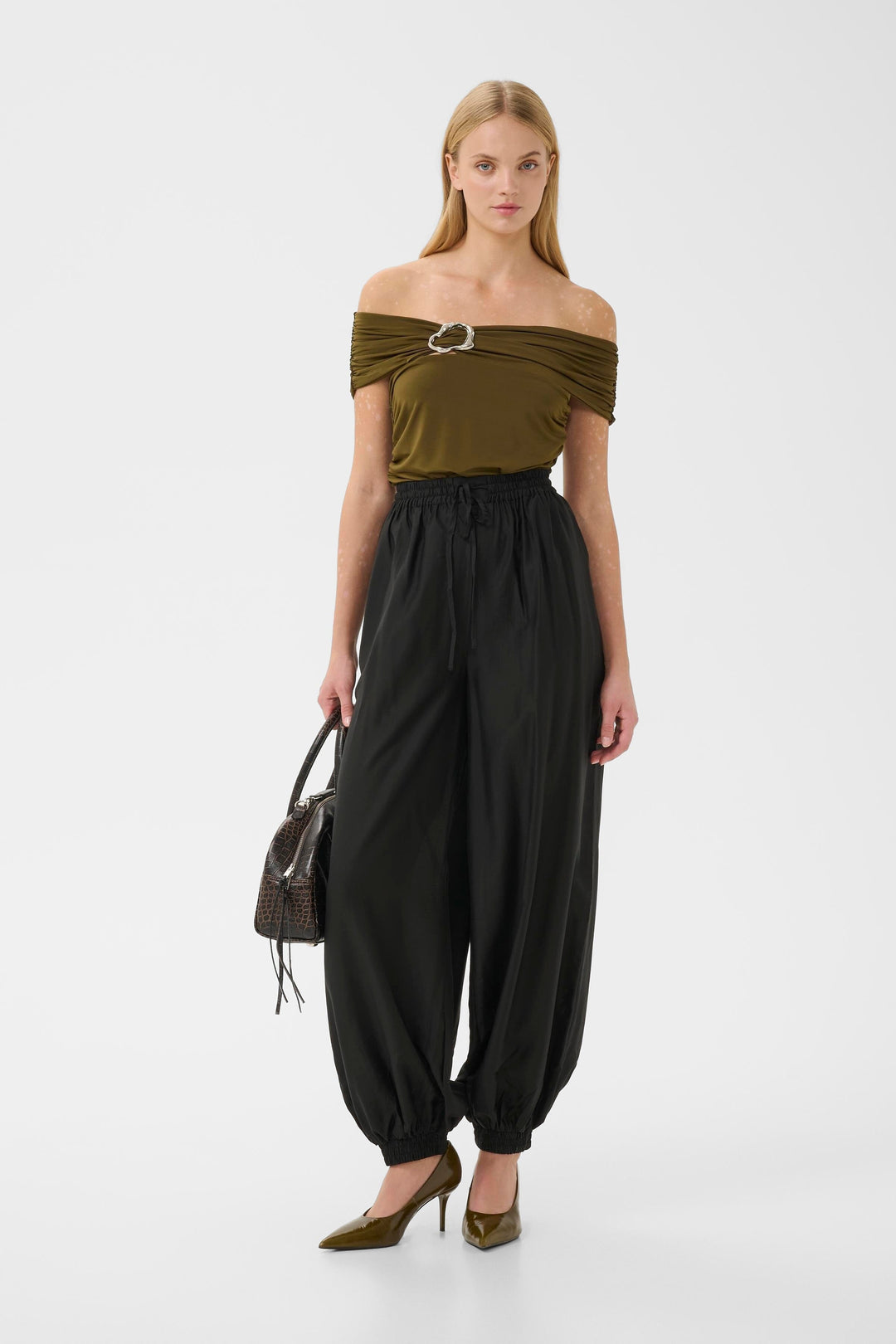 Gestuz - Gzsiora Balloon Pants 10911422 - 100017 - Black Bukser 
