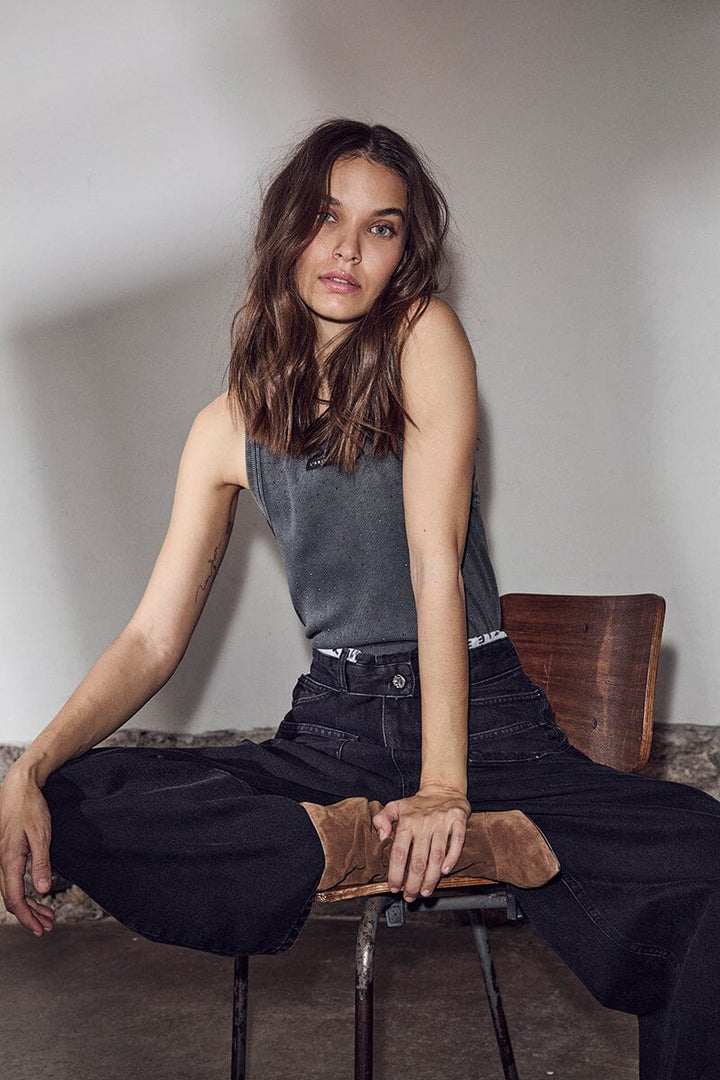 Haute L'Amitié - Rib Badge Acid Stone Tank HL10708 - Black Acid Wash Toppe 