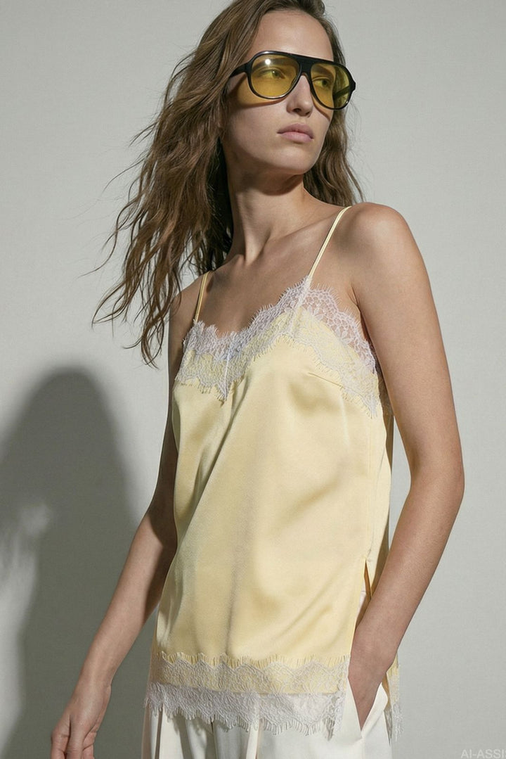 Hypedrop - Hdkimora Lace Strap Top 32000848 - 5191857 - Anise Flower