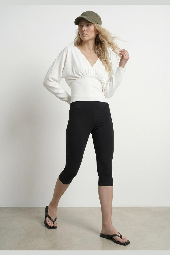 Hypedrop - Hdvina Capri Pants 32001090 - 5236247 - Black