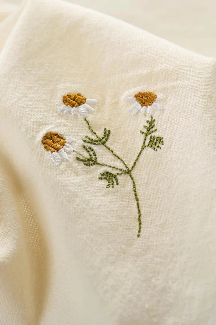 Ib Laursen - Stofserviet Flora M/marguerit Butter Cream - 63032-82 Køkkentilbehør 