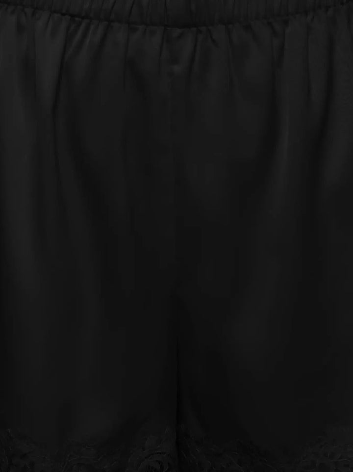 JDY - Jdyalana Lace Shorts - 5182289 Black Black Lace Shorts 