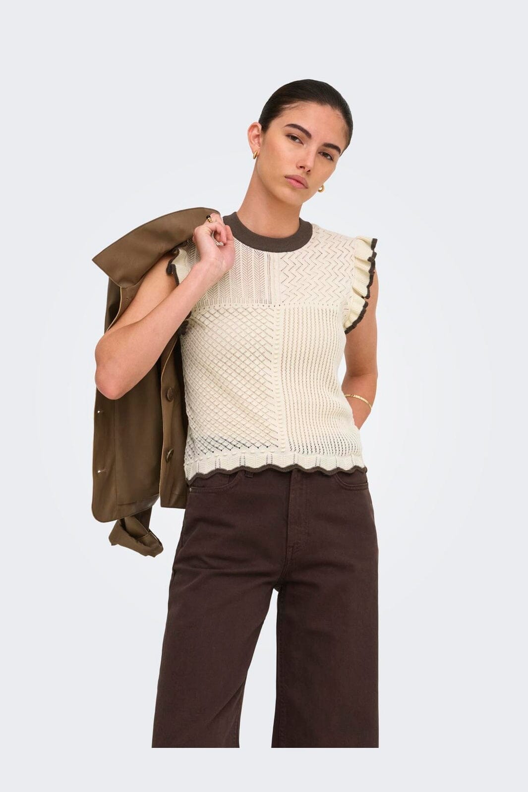 JDY - Jdyviolet S/L Frill Pullover Knt - 5107319 Birch W. Bracken Contrast