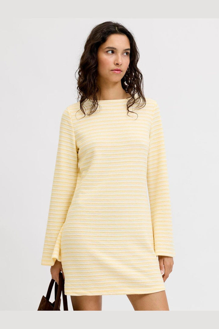 Jjxx - Jxsiena Ls Open Back Dress - 5020988 Sunlight Vanilla Ice