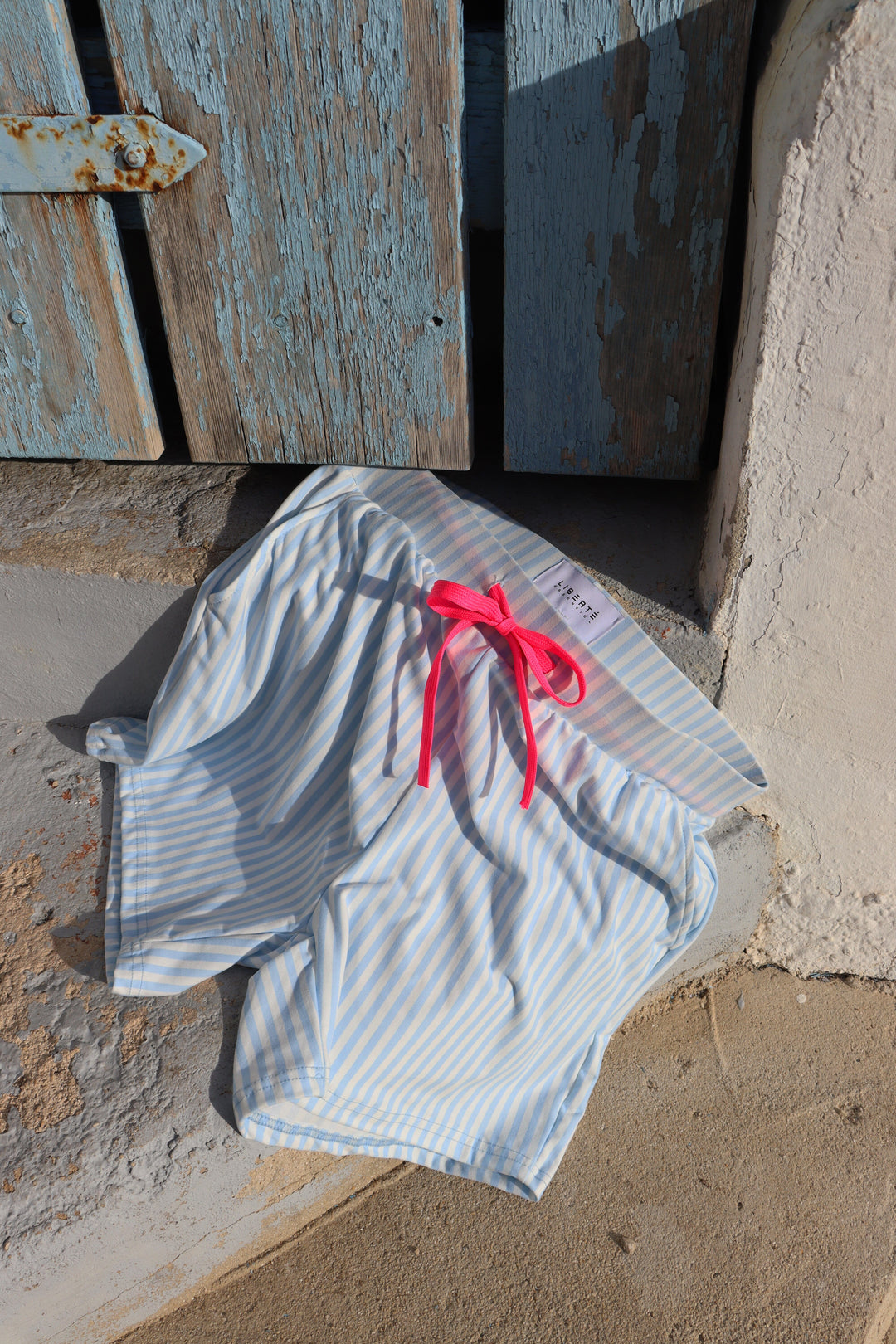 Liberte - Alma-Shorts 9517 - L. Blue Creme Small Stripe Shorts 