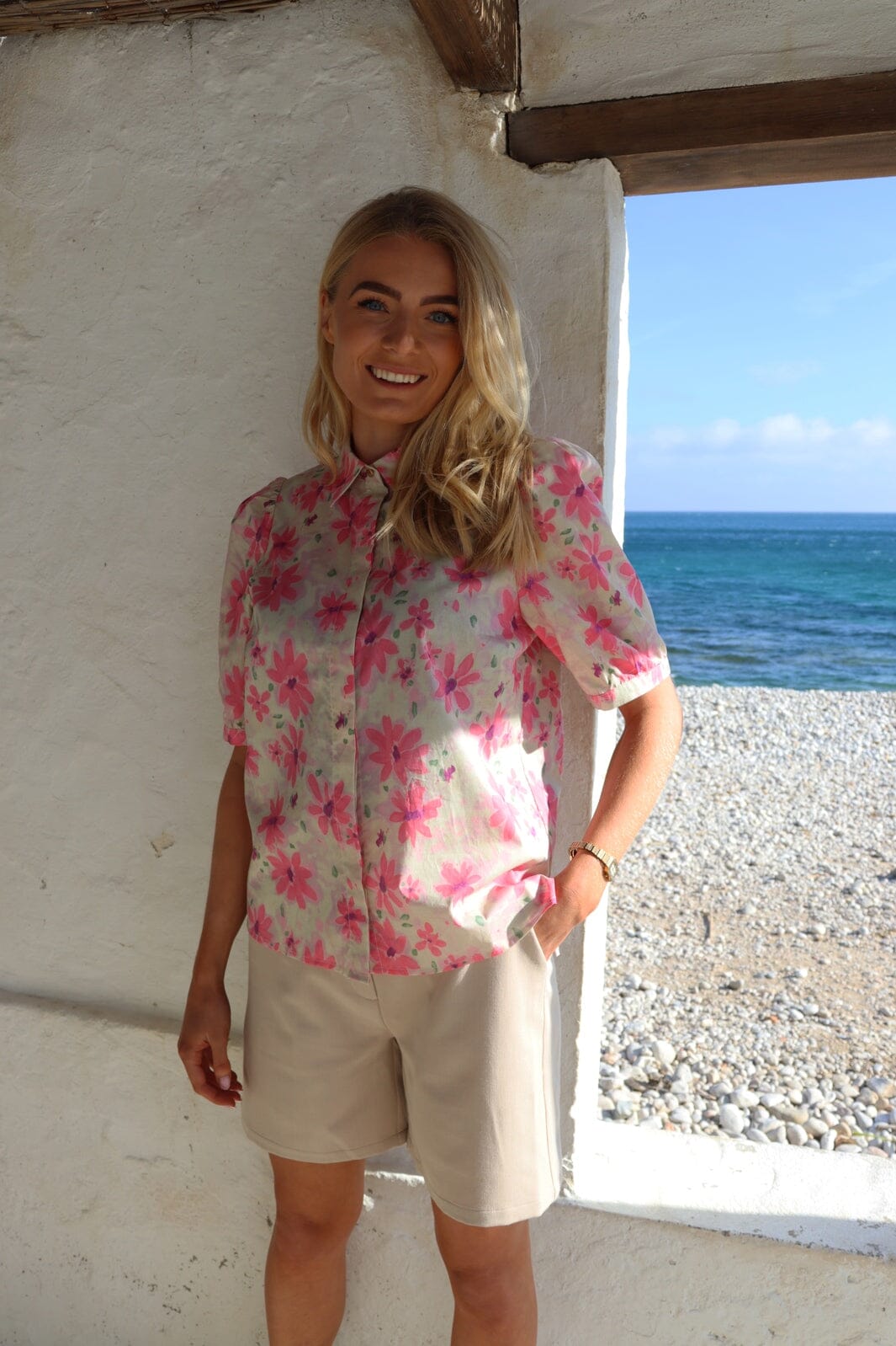 Liberte - Flora Ss Blouse 22181 - Pink Watercolor Flower