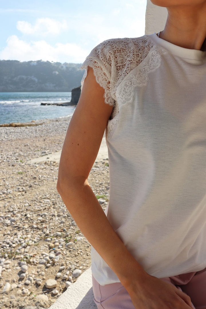 Liberte - Milla Lace Tshirt 22406 - White