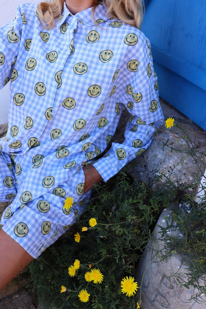 Liberte - Sara Shorts 21280 - Blue Check Smiley