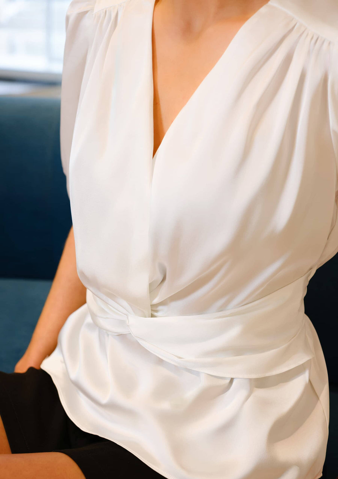 Liberte - Tiki Ss Twist Blouse 22205 - Offwhite Bluser 