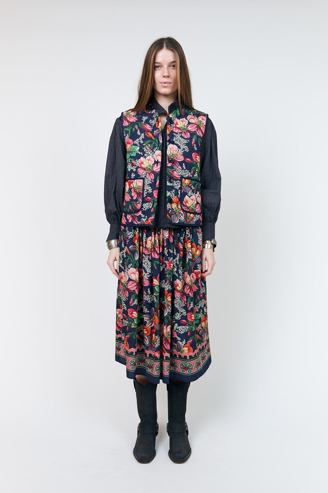 Lollys Laundry - Cairoll Vest 26465-1065 - 74 - Flower Print