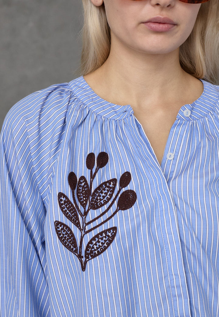 Love & Divine - Love1593-1 20280 - 831 - Blue Stripes Skjorter 