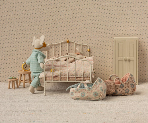 Maileg - Vintage Seng, Mus - Råhvid - Mouse Furniture Legetøj 