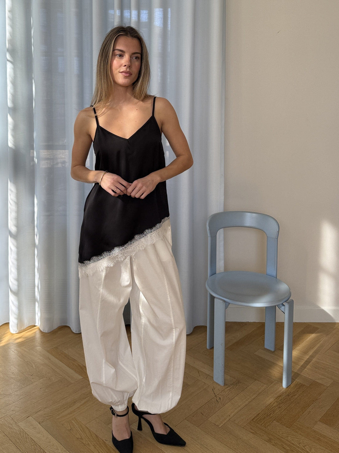 Modström - Alinkamd Top 59324 - 7090 - Black Toppe 