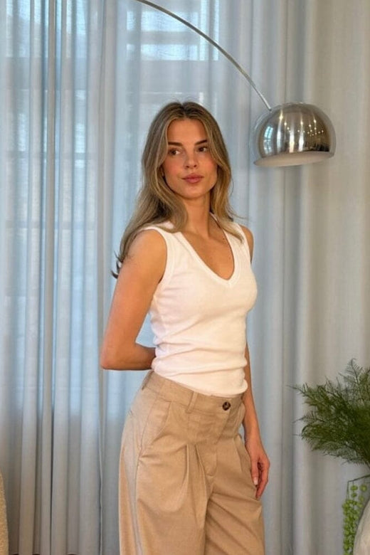 Modström - Igormd V-Neck Top 59651 - 7 - Off White Toppe 