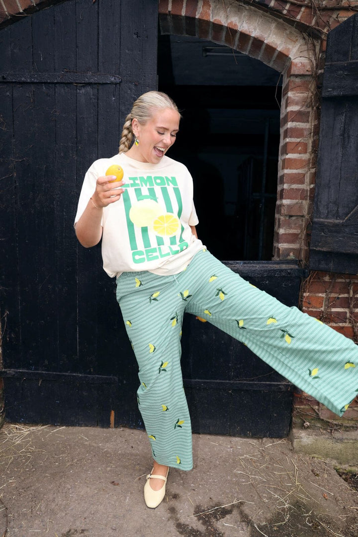 Molly&My x Caroline Dan - Cheerful Pants - Lemon Emb.fabric Bukser 