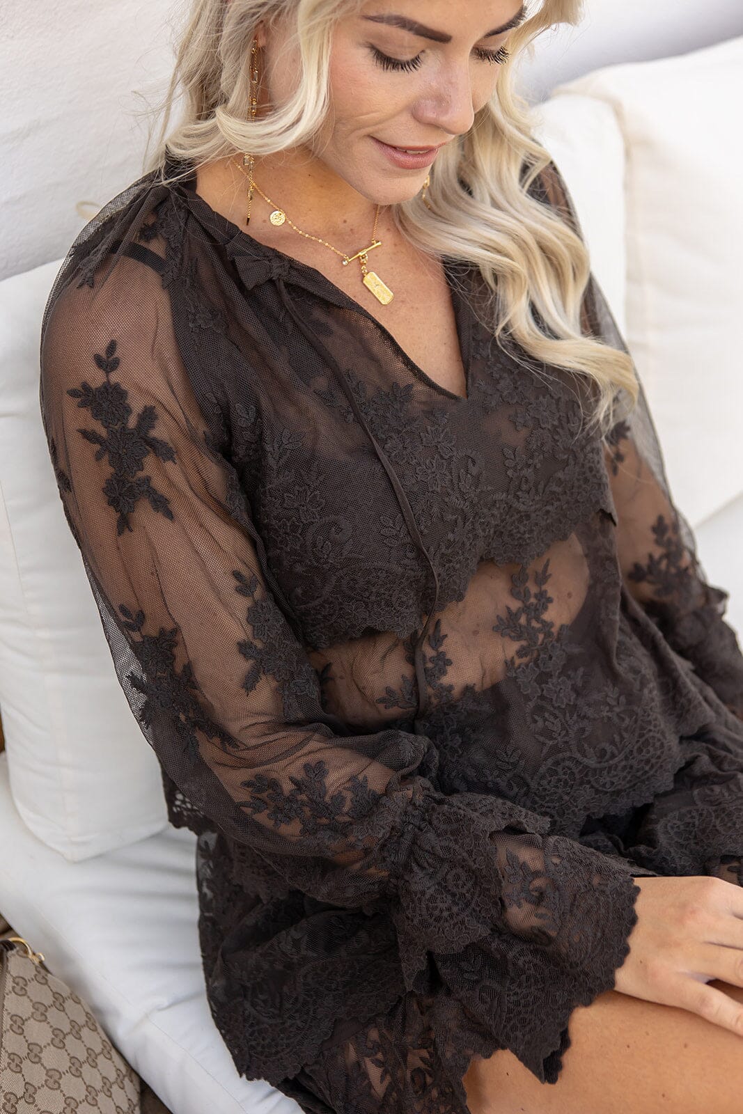 Molly&My X Melanie Due - Rikke V Lace Blouse 167319 - 676 - Dark Brown Bluser 