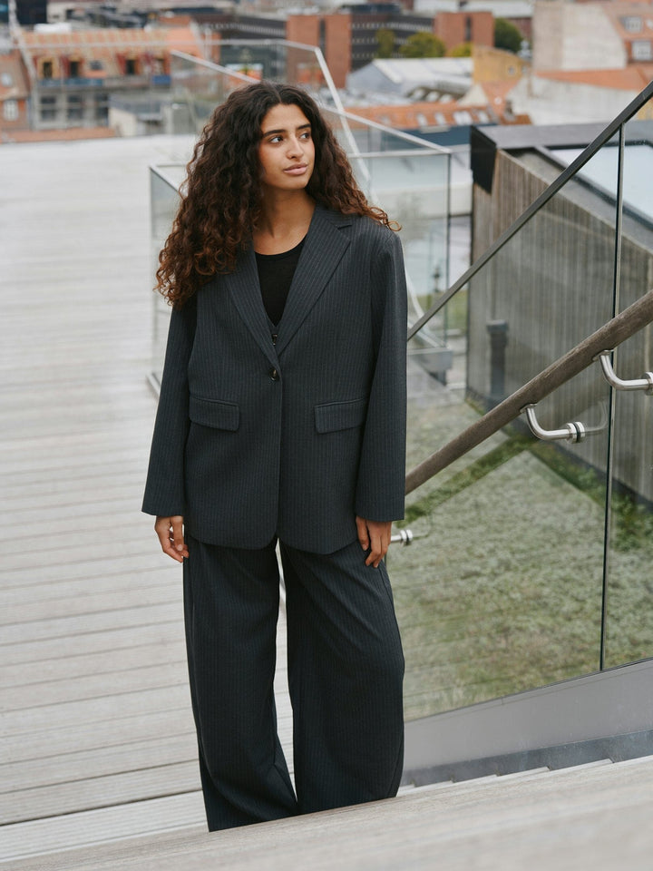 Neo Noir - Aarielle Slim Pinstripe Blazer 171088 - 107 - Dark Grey Melange Blazere 