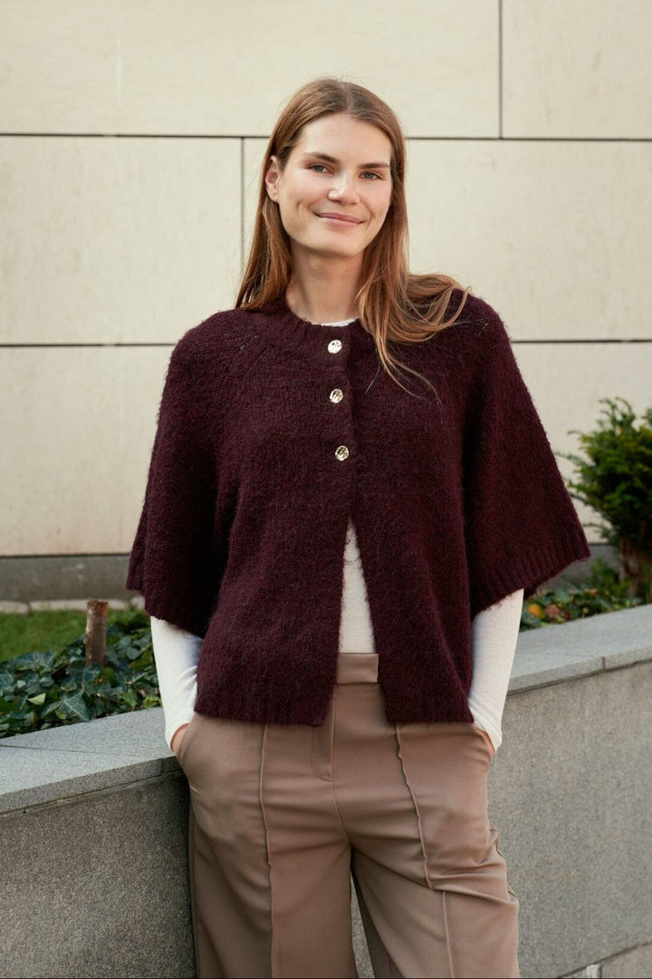 Neo Noir - Benuta Fluffy Knit Cardigan 165816 - 174 - Burgundy Cardigans 