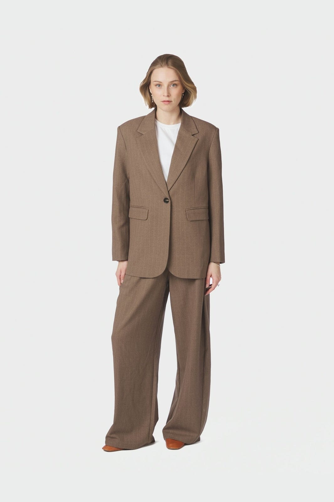 Neo Noir - Essiall Pinstripe Pants 170084 - 214 - Taupe