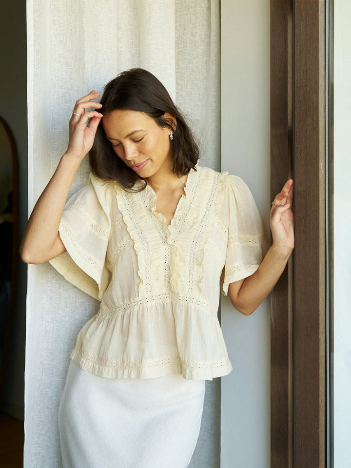 Neo Noir - Evienne S Voile Top 161856 - 416 - Butter Yellow Toppe 