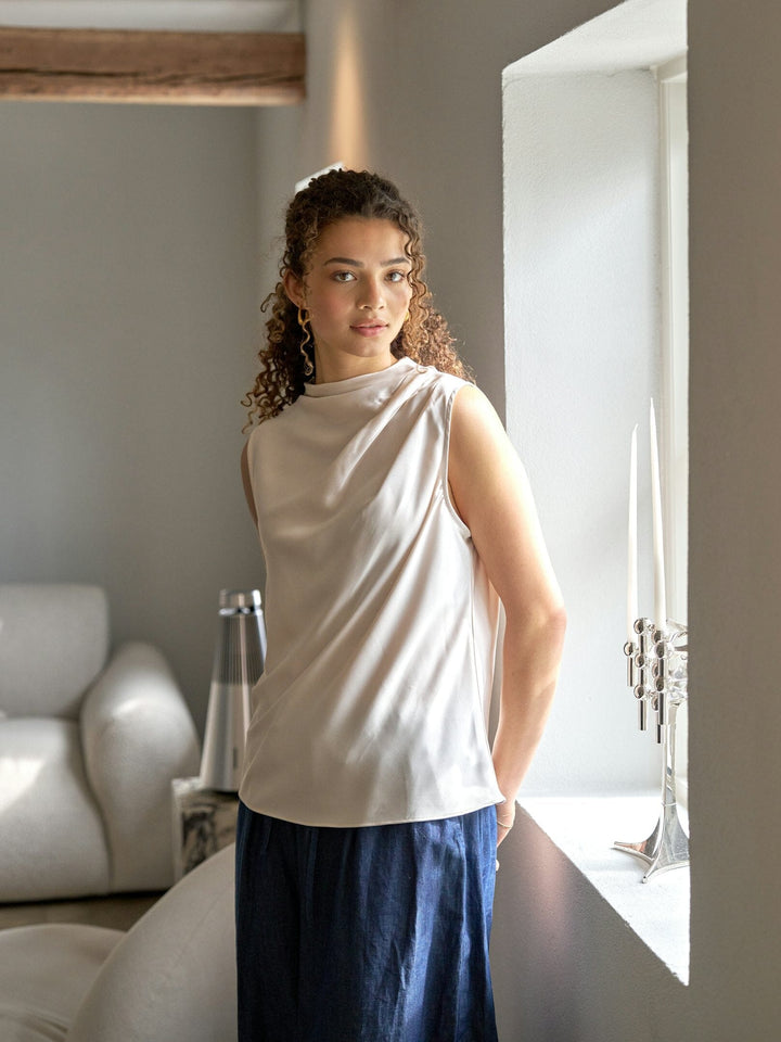 Neo Noir - Isola Drapy Satin Top 167873 - 122 - Creme Toppe 