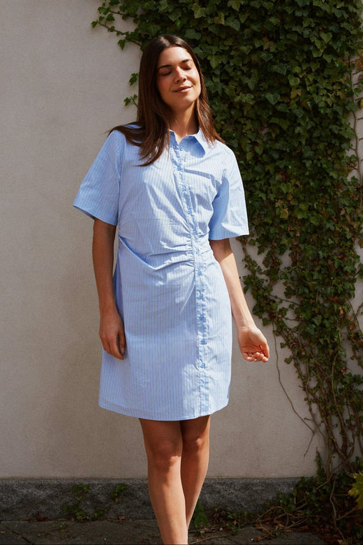 Neo Noir - Jas Stripe Shirt Dress 169489 - 145 - Light Blue Kjoler 