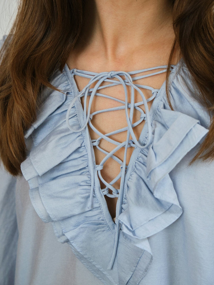 Neo Noir - Katarina Crepe Ruffle Blouse 166497 - 145 - Light Blue Bluser 