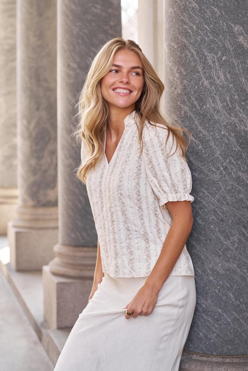 Neo Noir - Odesa Floral Stripe Blouse 168816 - 122 - Creme Bluser 
