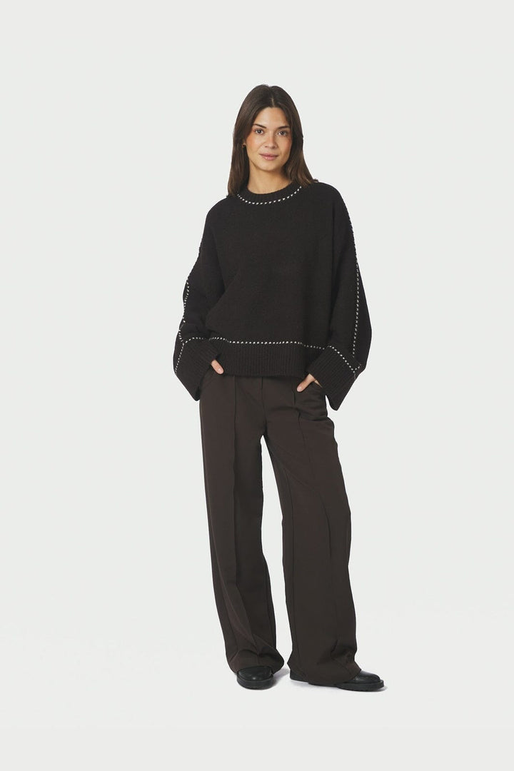 Neo Noir - Roeme Knit Stitch Blouse 164818 - 676 - Dark Brown