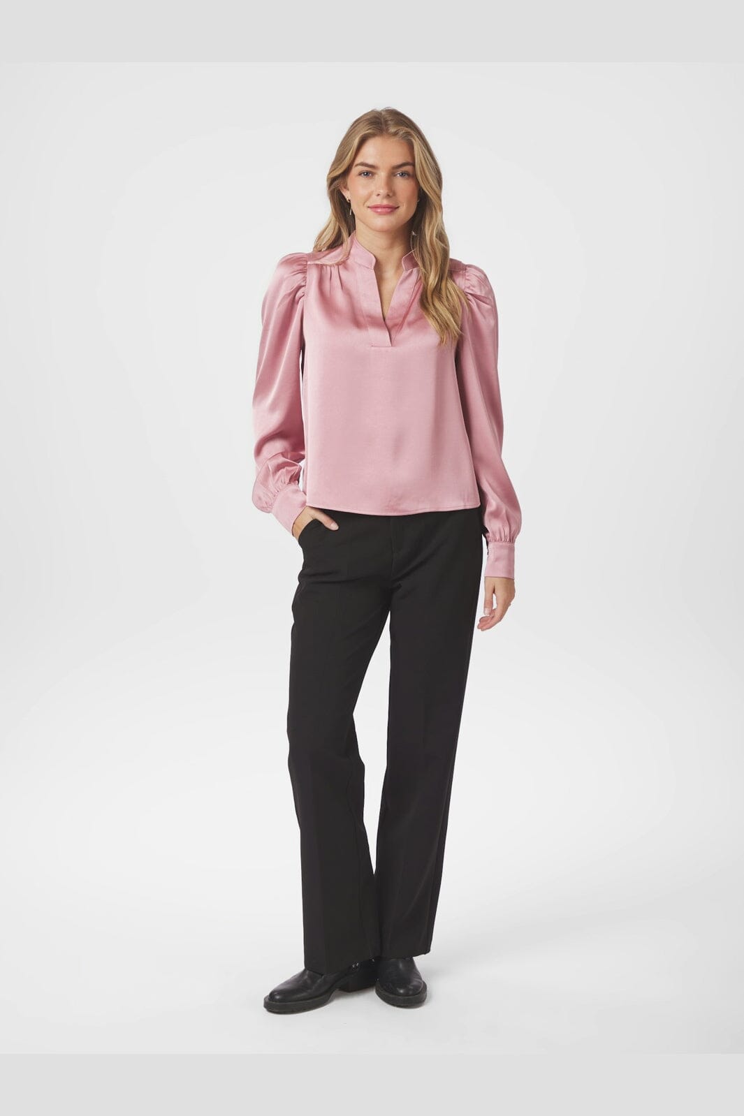 Neo Noir - Rosslyn Heavy Sateen Blouse 163769 - 823 - Evening Rose