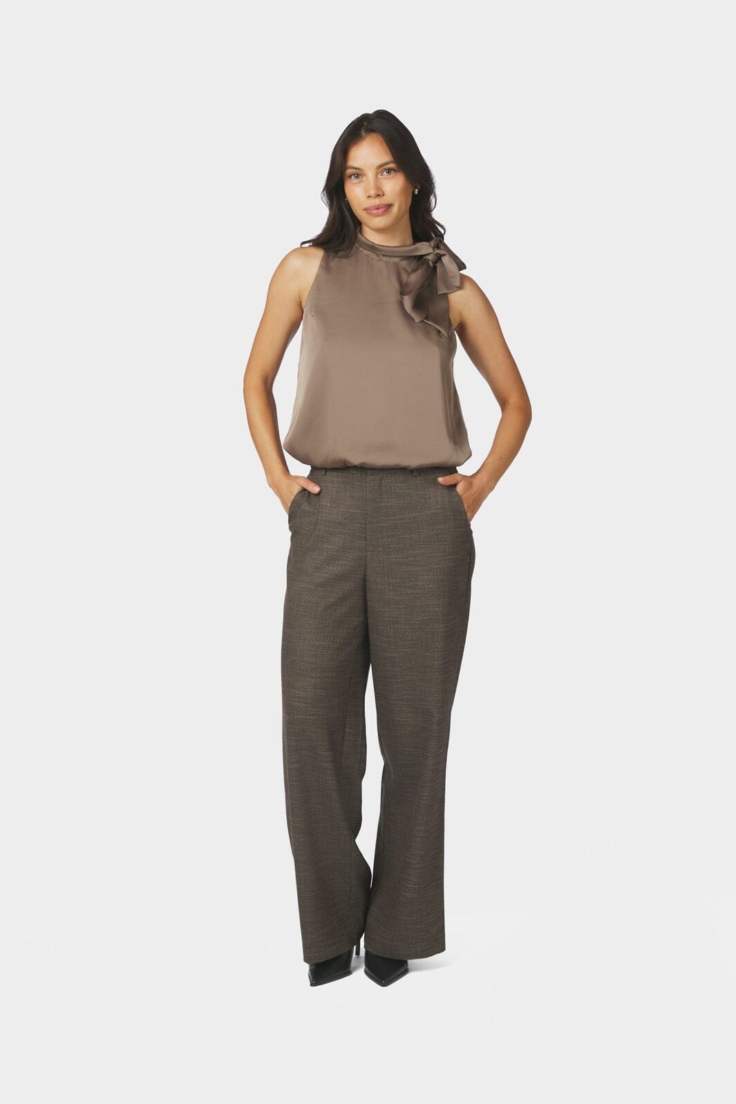 Neo Noir - Veda Drapy Satin Top 166605 - 811 - Dark Taupe