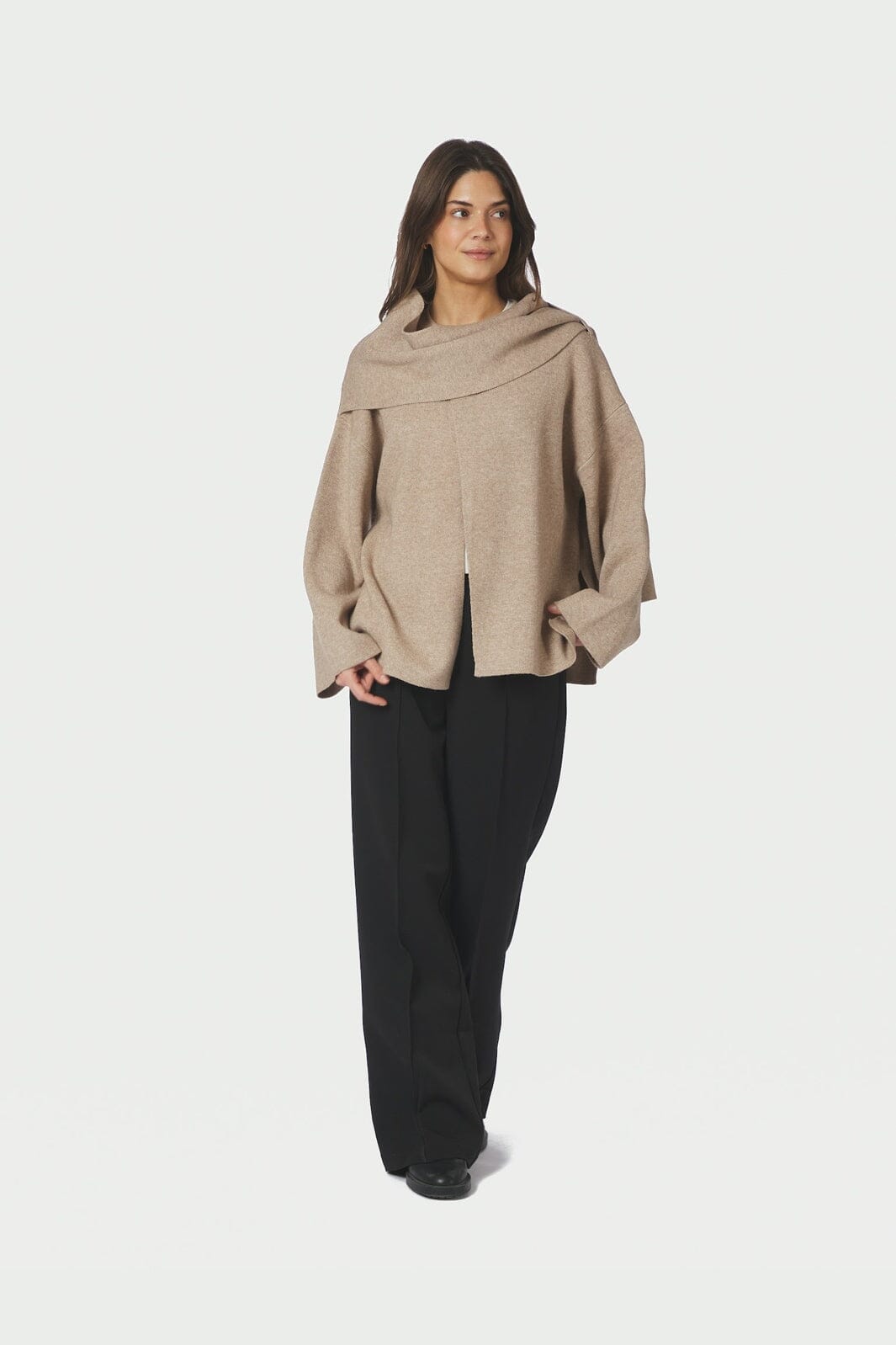 Neo Noir - Wals Knit Scarf Blouse 166203 - 123 - Beige