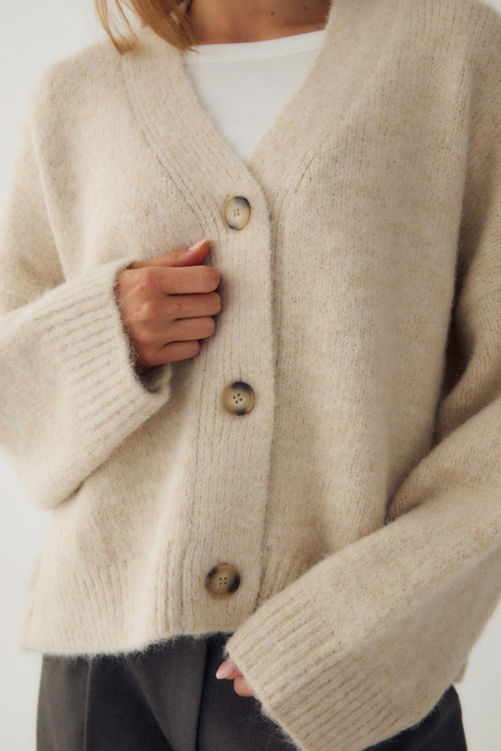 Noella - N-Laiana Knit Cardigan 16100001 - 023 - Beige Cardigans 