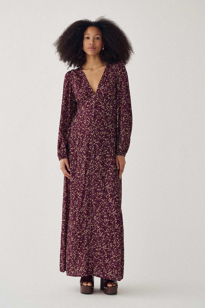 Noella - N-Lilith Maxi Dress 16430001 - 1518 - Donata Winetasting Print Kjoler 