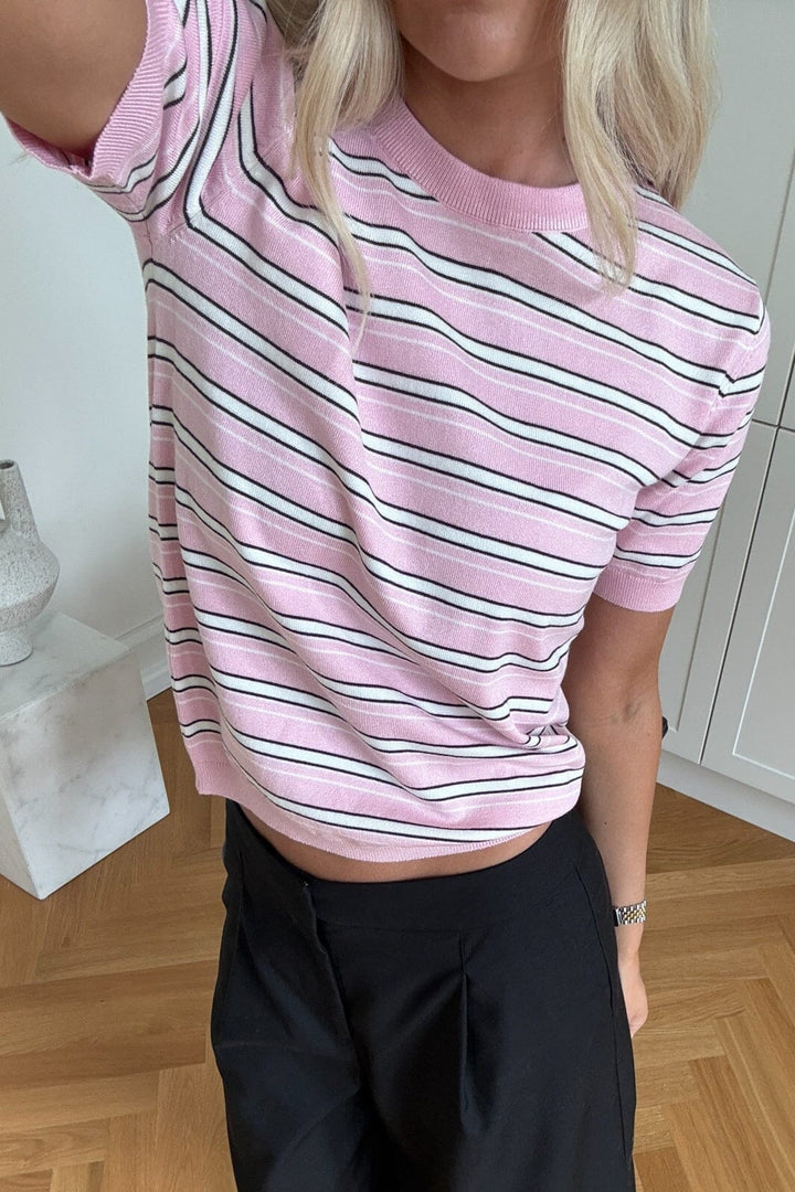 Noella - N-Muna Knit 16010001 - 1541 - Dannia Pink Stripe