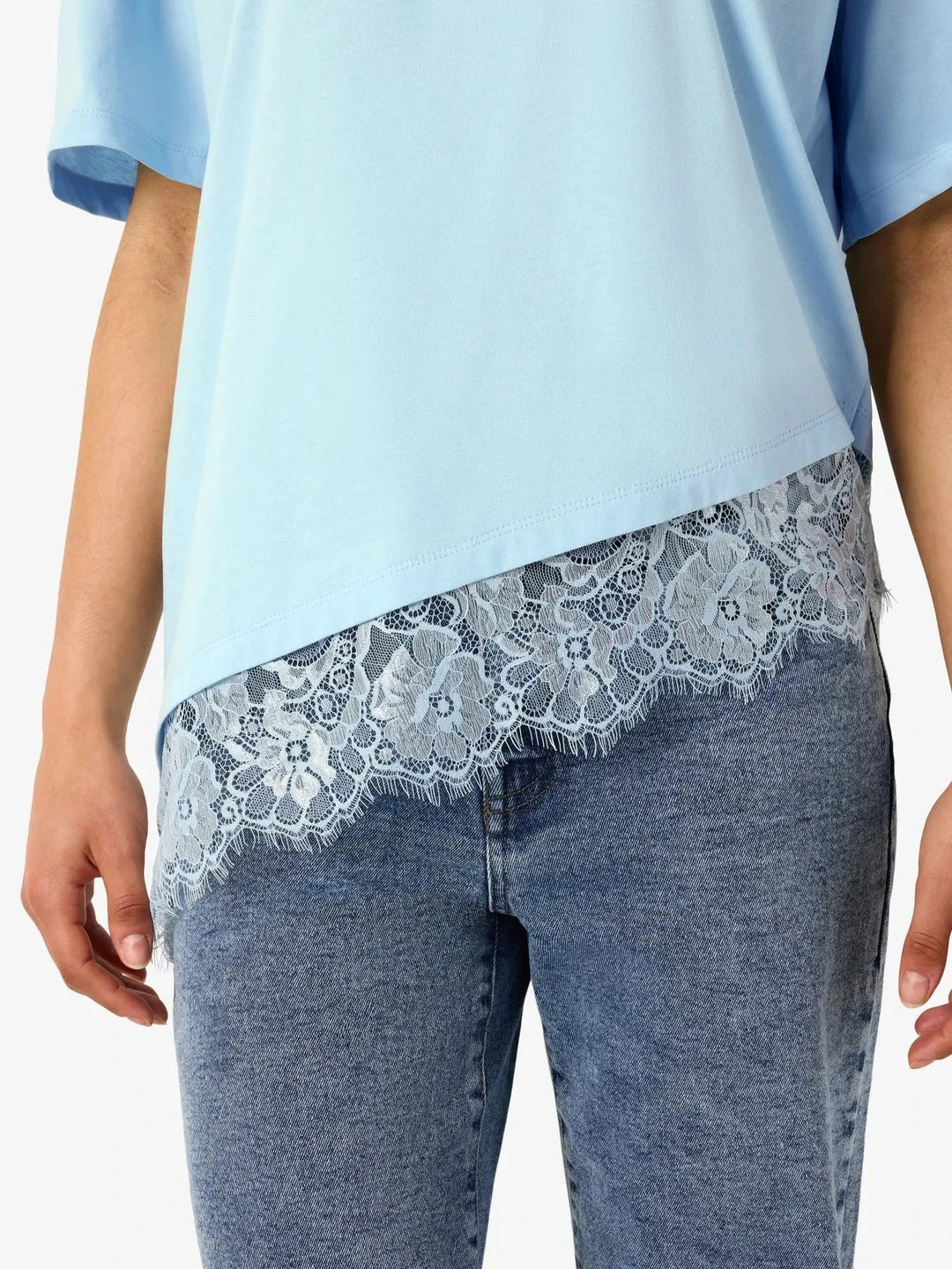 Noisy May - Nmeasy Lace Detail S/S T-Shirt /Tnt - 5141561 Cerulean Dtm Lace T-shirts 