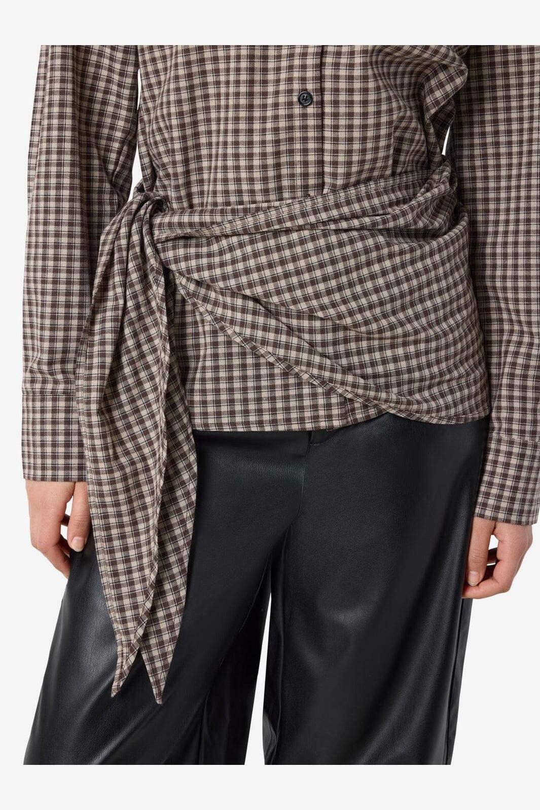 Noisy May - Nmkilah L/S Scarfshirt - 5185766 Oatmeal Chocolate Brown